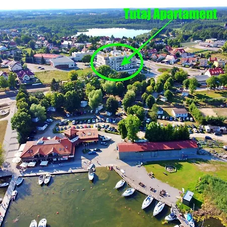 アパート Nowy Piekny Apartament Z 50 M2 Ogrodkiem ビルカシ